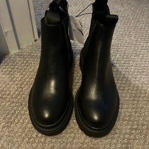 H&M platform chelsea boots